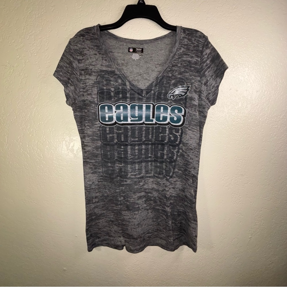 NFL Team Apparel Women's XLarge Eagles Grey Short Sleeve T-Shirt